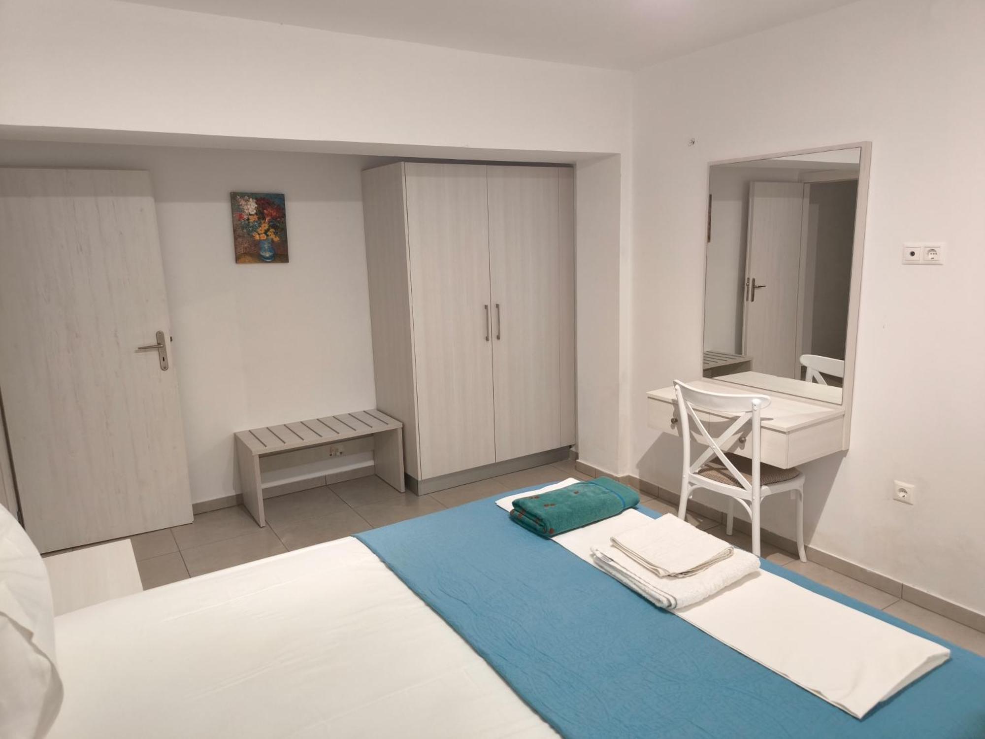 Alexia Rooms Paleochora Exterior foto